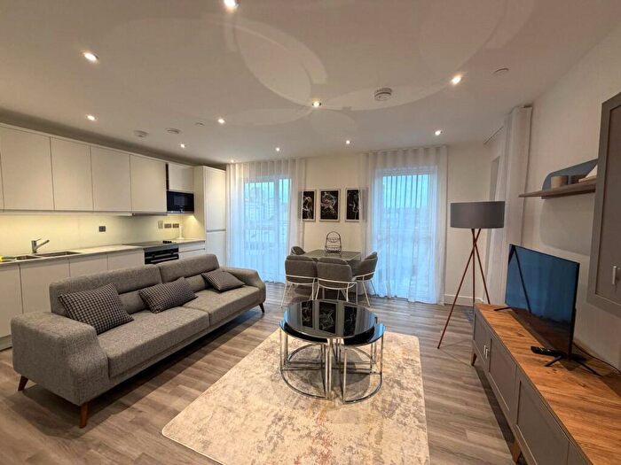 1 Bedroom Apartment To Rent In Lismore Boulevard, Citrine House, Colindale Gardens, NW9