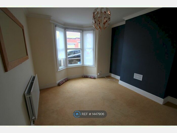 3 Bedroom Terraced House To Rent In Truro Road, Bristol, BS3