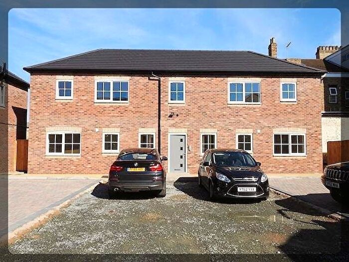 1 Bedroom Apartment To Rent In Grosvenor Mews Grosvenor Street, HU3