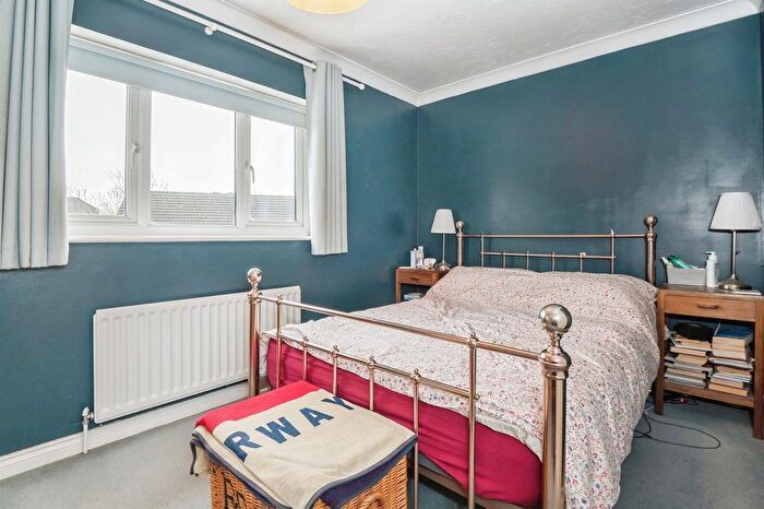 2 Bedroom Terraced House For Sale In Chelveston Crescent, Southampton, SO16