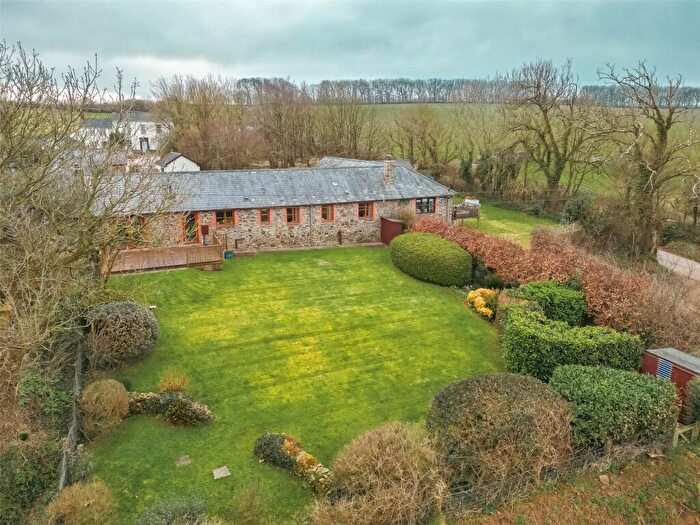 2 Bedroom Bungalow For Sale In Littleham Court, Littleham, Bideford, EX39