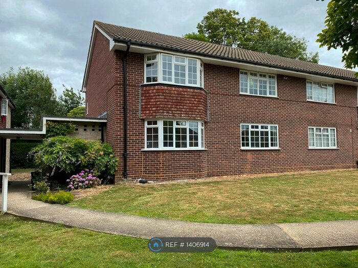 2 Bedroom Maisonette To Rent In Copley Road, Stanmore, HA7