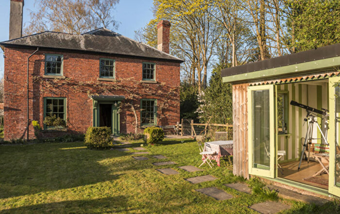 6 Bedroom Detached House For Sale In Clatterbrune Farmhouse Presteigne, LD8