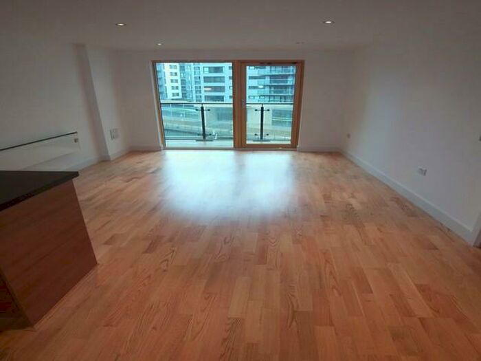 1 Bedroom Flat To Rent In The Boulevard, Leeds, West Yorkshire, Uk, LS10