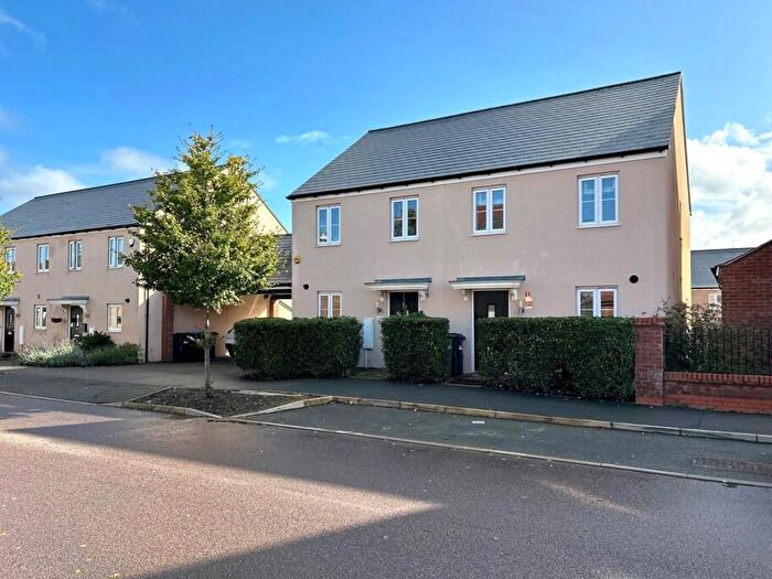 2 Bedroom Semi Detached House To Rent In Dexter Drive, Whitehouse Park, MK8