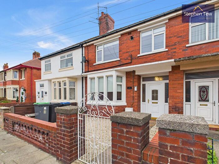 3 Bedroom Terraced House For Sale In Nateby Avenue, Blackpool, FY4