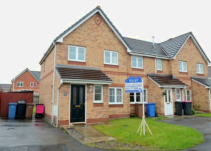 3 Bedroom Semi-Detached House To Rent In Sandywarps, Irlam, M44
