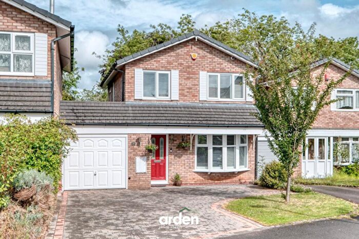 3 Bedroom Detached House For Sale In Wynfield Gardens, Birmingham, B14