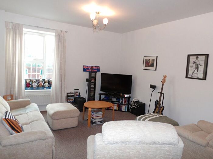 2 Bedroom Property To Rent In Parade Court, Bristol, BS5