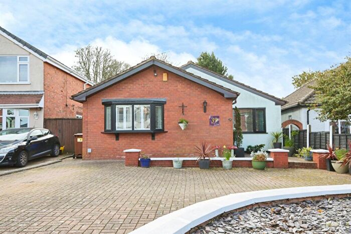 3 Bedroom Detached House For Sale In Saxon Street, Burton-On-Trent, DE15