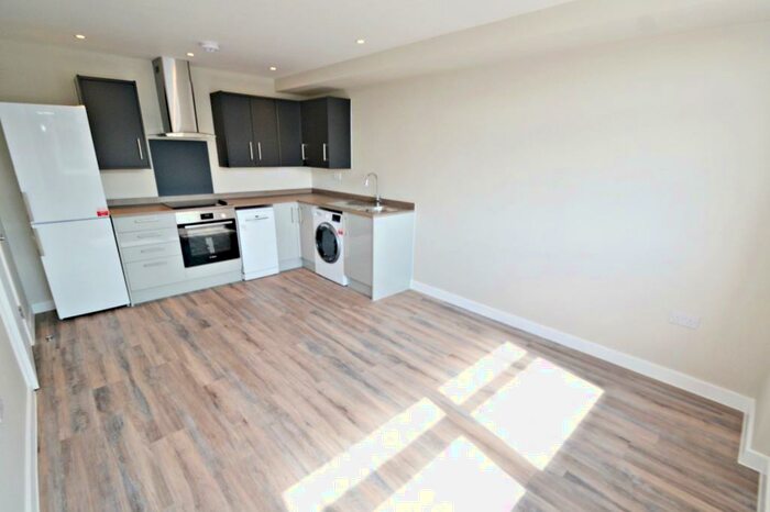 1 Bedroom Flat To Rent In Poole, BH15