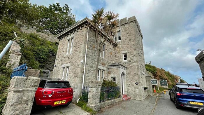 3 Bedroom Detached House For Sale In Marine Drive, Llandudno, LL30
