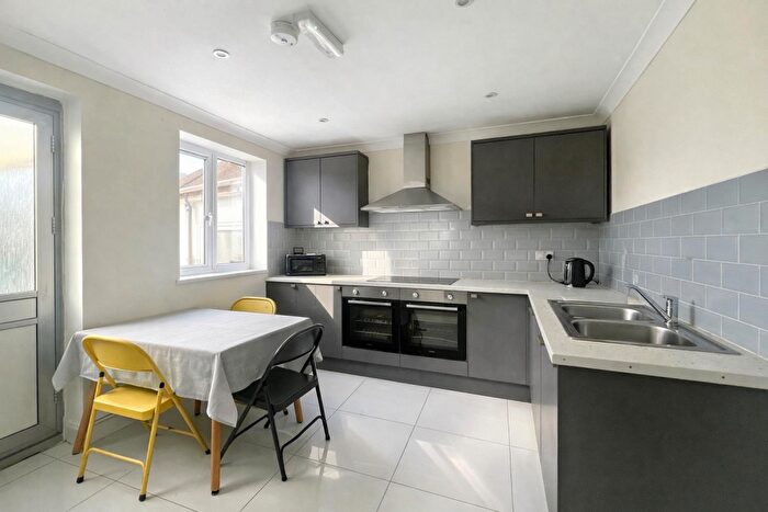 3 Bedroom Flat To Rent In Close To Uea, NR5