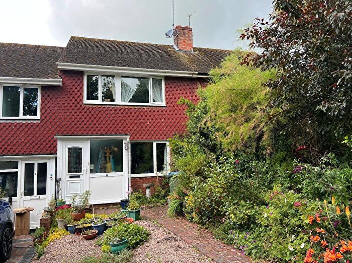 3 Bedroom Terraced House For Sale In Breach Close, Steyning, West Sussex, BN44