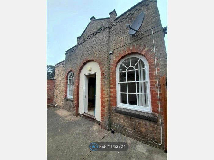 1 Bedroom Bungalow To Rent In Orchard Street, Spalding, PE11