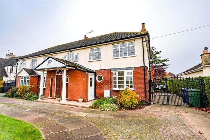1 Bedroom Terraced House To Rent In Grimsby Road, Waltham, Grimsby, Lincolnshire, DN37