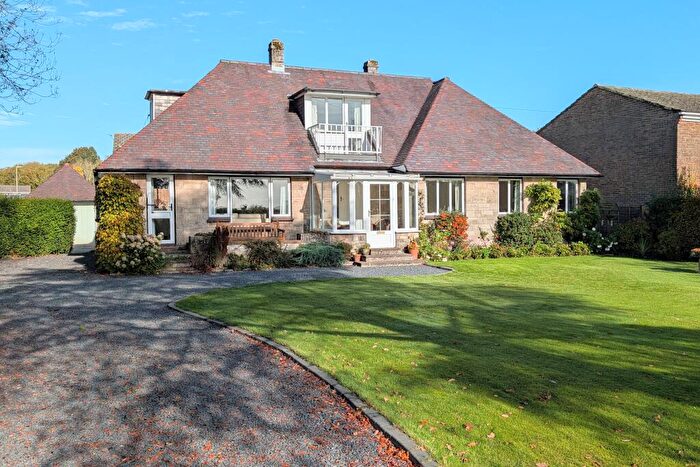 4 Bedroom Detached House For Sale In Highlands Road, Fareham, PO15