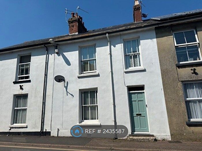 3 Bedroom Terraced House To Rent In Richmond Terrace, Beer, Seaton, EX12