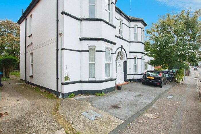 1 Bedroom Flat For Sale In Drummond Road, Bournemouth, BH1