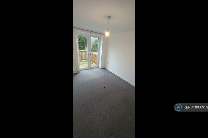 1 Bedroom Flat To Rent In Salterton Road, Exmouth, EX8