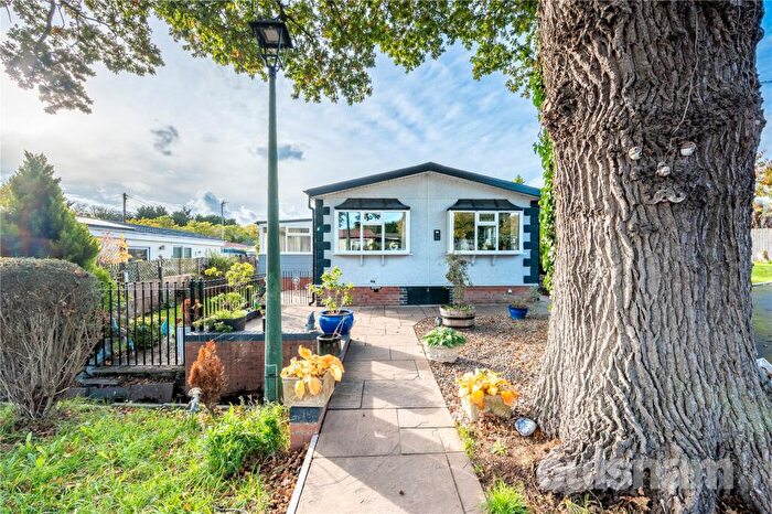2 Bedroom Park Home For Sale In Waterside Orchard, Bittell Farm Road, Hopwood, Alvechurch, B48