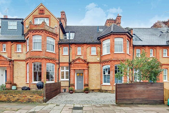 5 Bedroom Terraced House To Rent In Kirkstall Road, Streatham Hill, London, SW2