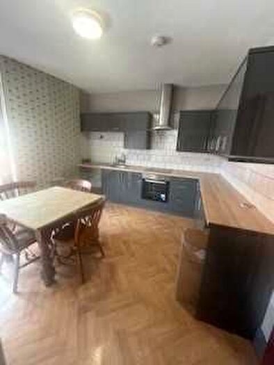 3 Bedroom Flat To Rent In Devana Road, Leicester, LE2