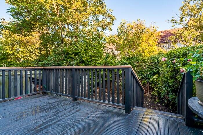 5 Bedroom Semi-Detached House To Rent In Hampstead Gardens London, NW11