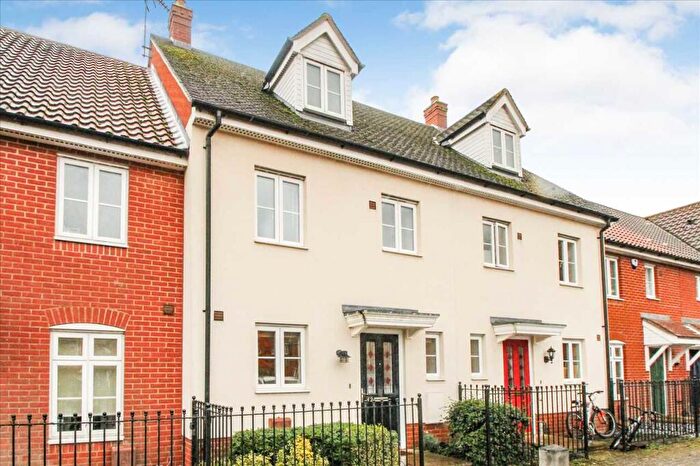 3 Bedroom Town House To Rent In Turing Court, Ipswich, IP5