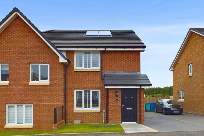 2 Bedroom Semi-Detached House For Sale In Crawford Drive, Shotts, ML7