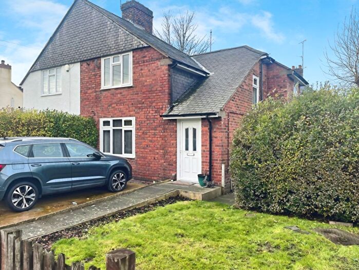 3 Bedroom Semi-detached House To Rent In Summer Lane, Dudley, DY3