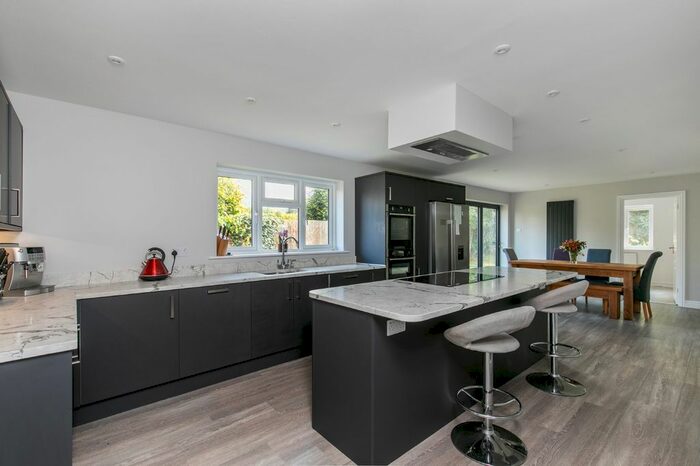 5 Bedroom Detached Bungalow For Sale In Oxford Road, Sutton Scotney, Winchester SO21