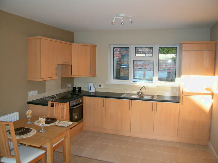 1 Bedroom Bungalow To Rent In Riseholme Bungalows, Mapperley, NG3