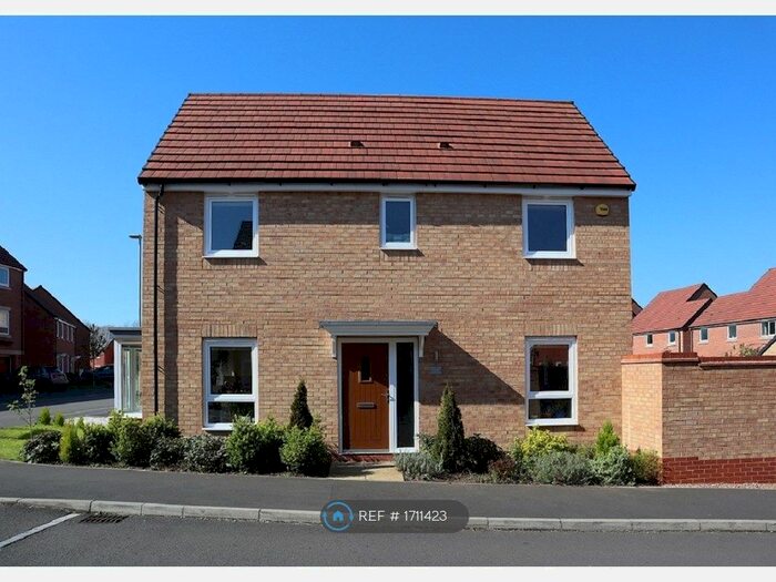 4 Bedroom Detached House To Rent In Foxfield Way, West Bridgford, Nottingham, NG2