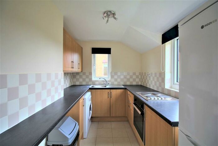 Studio To Rent In Nash Close, North Mymms, AL9