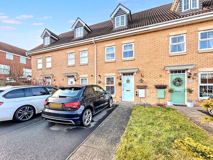 3 Bedroom Town House For Sale In Chillerton Way, Wingate, TS28
