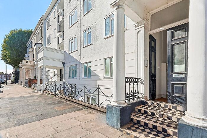 1 Bedroom Flat For Sale In Comeragh Road, London, W14