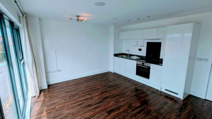 1 Bedroom Apartment To Rent In Wellington House, Lewis Street, CF11