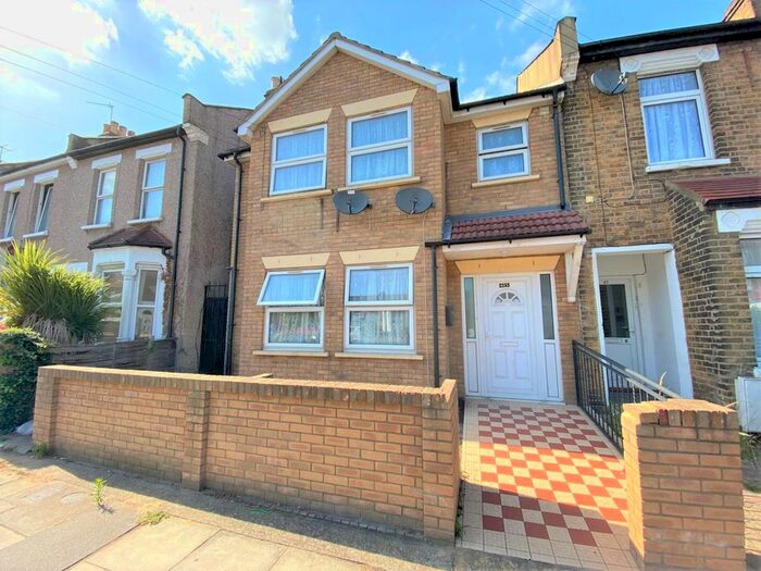 1 Bedroom Terraced House To Rent In St. Marys Road, Ilford, IG1