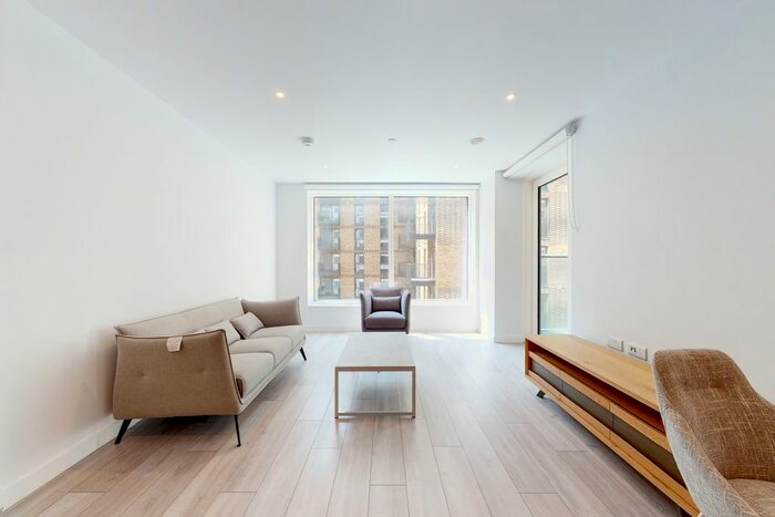 1 Bedroom Flat To Rent In Park Central West, London, SE1