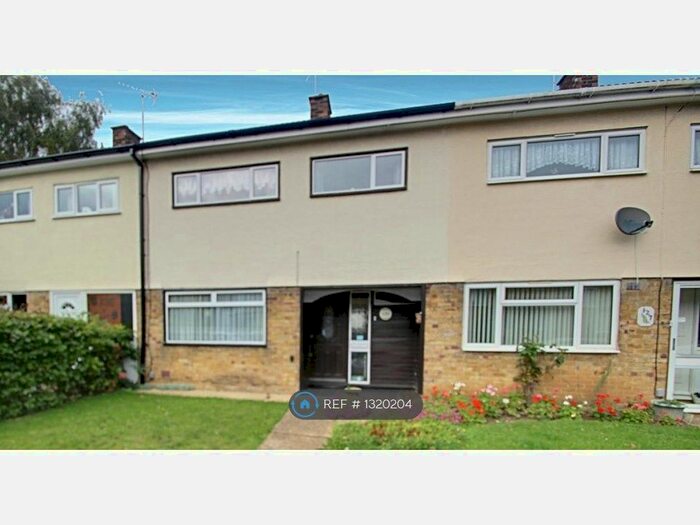 3 Bedroom Terraced House To Rent In Waterhouse Moor, Harlow, CM18