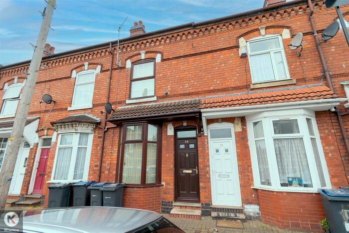 3 Bedroom Terraced House To Rent In Fallows Road, Sparkbrook, Birmingham, B11