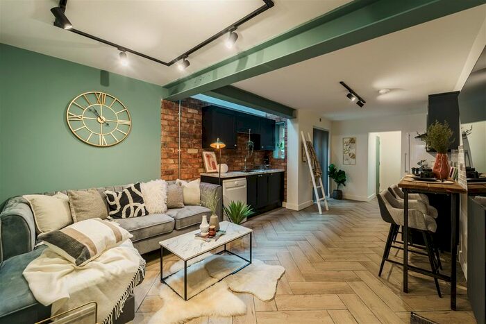 1 Bedroom Property To Rent In Highland Road, Earlsdon, Coventry, CV5