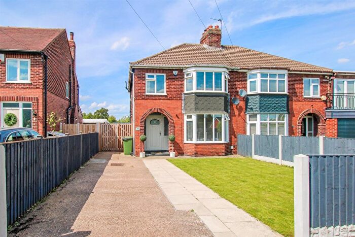 3 Bedroom Semi-Detached House For Sale In Monckton Drive, Castleford, WF10