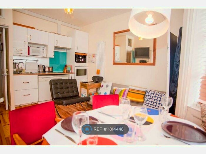 Studio To Rent In Cannon Place, Brighton, BN1