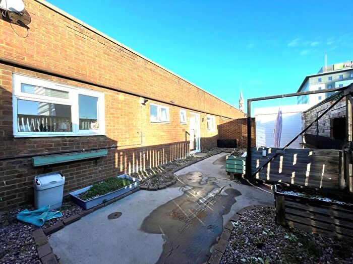2 Bedroom Flat For Sale In Eastgate, Stevenage, Hertfordshire, SG1
