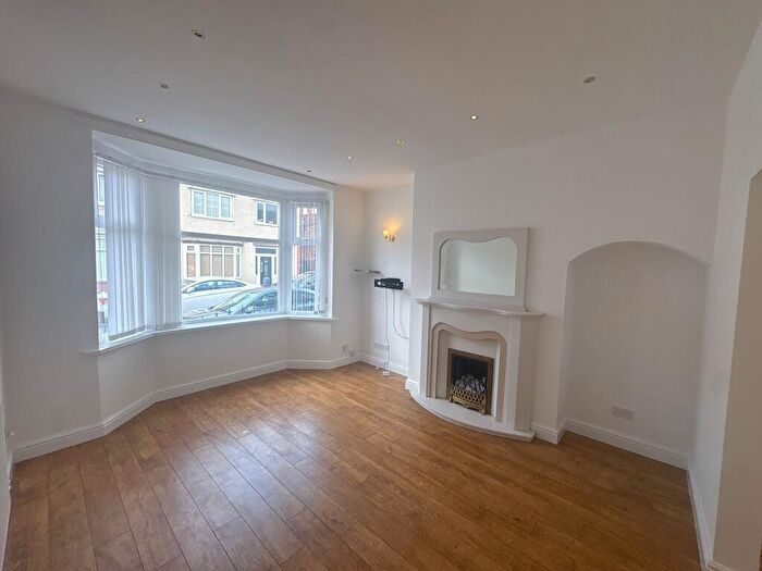 3 Bedroom Terraced House To Rent In Regina Road, Walton, L9