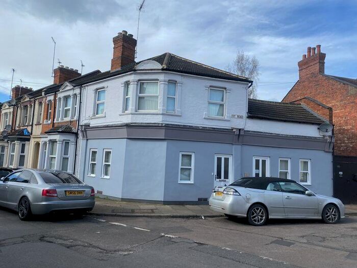 1 Bedroom Apartment To Rent In Ivy Road, Abington, Northampton, NN1