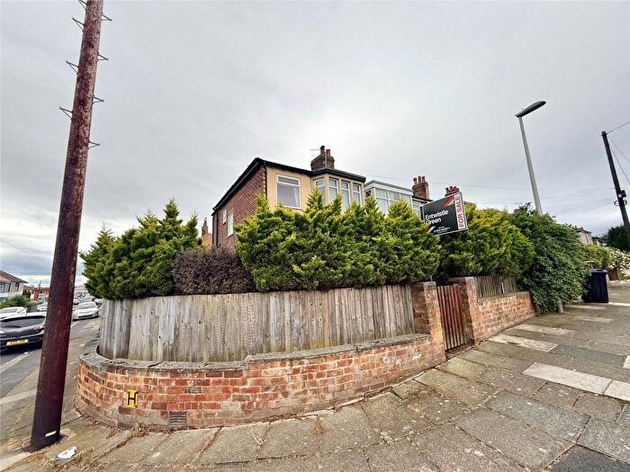 3 Bedroom End Of Terrace House For Sale In Stopford Avenue, Blackpool, Lancashire, FY2