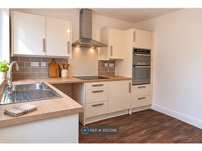 3 Bedroom Terraced House To Rent In Linden Street, Mansfield, NG19